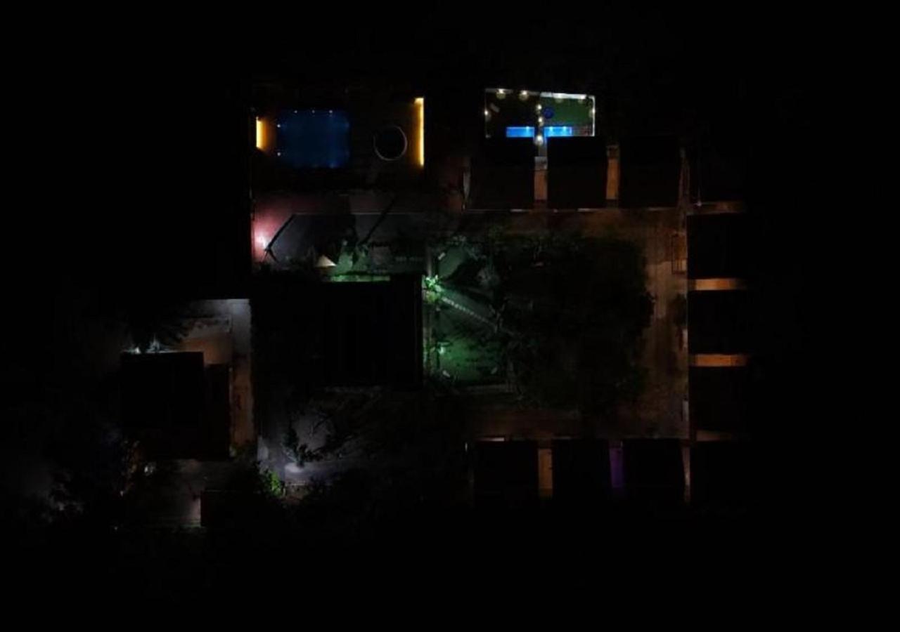 Auro Wellness Castle Hotel Puduccseri Kültér fotó